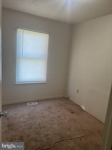 5104 EMO ST, Capitol Heights, MD 20743
