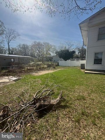 5104 EMO ST, Capitol Heights, MD 20743