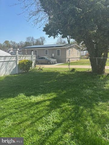 5104 EMO ST, Capitol Heights, MD 20743
