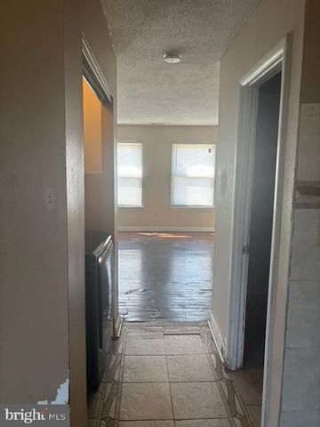 5104 EMO ST, Capitol Heights, MD 20743