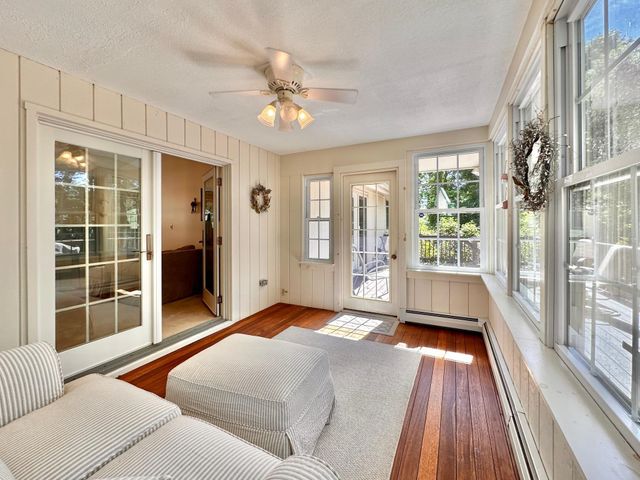 19 Pinewood Drive, Merrimack, NH 03054