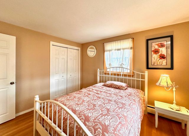 19 Pinewood Drive, Merrimack, NH 03054