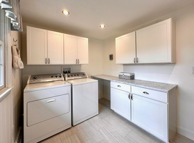 19 Pinewood Drive, Merrimack, NH 03054