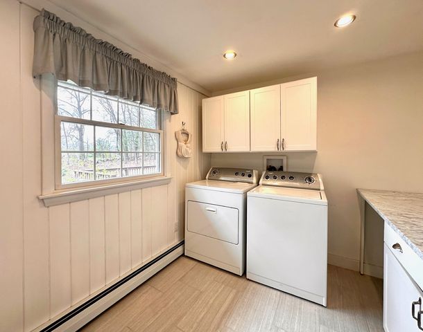 19 Pinewood Drive, Merrimack, NH 03054