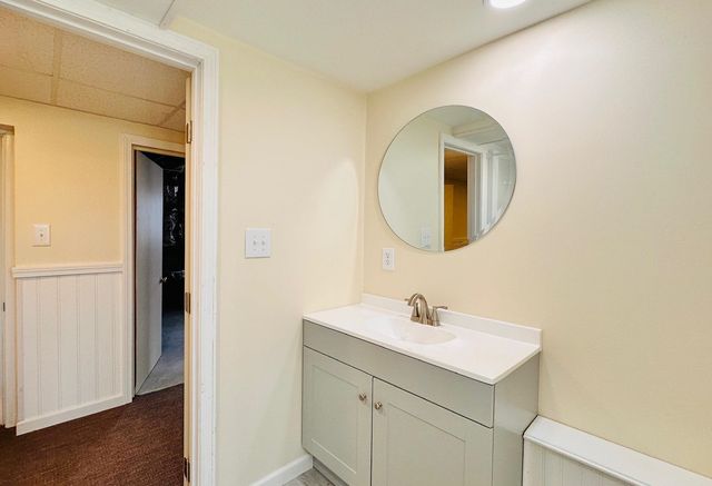 19 Pinewood Drive, Merrimack, NH 03054