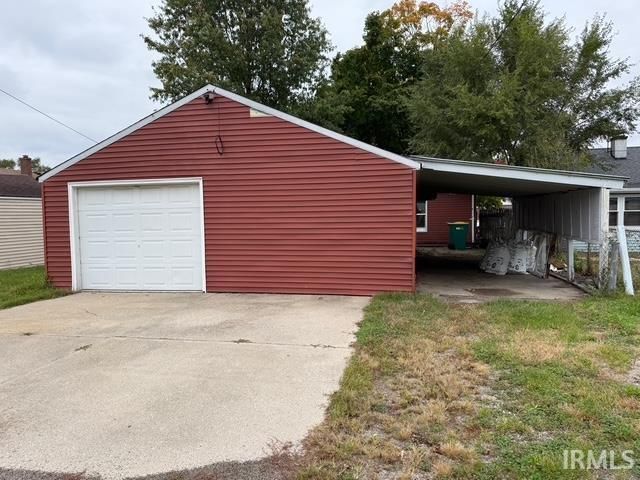 209 E Edgar Avenue, Mishawaka, IN 46545