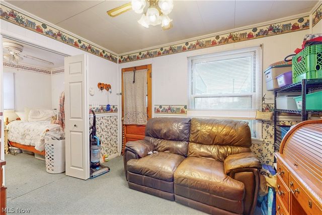 1652 Oregon Avenue, Steubenville, OH 43952