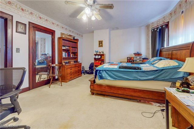 1652 Oregon Avenue, Steubenville, OH 43952