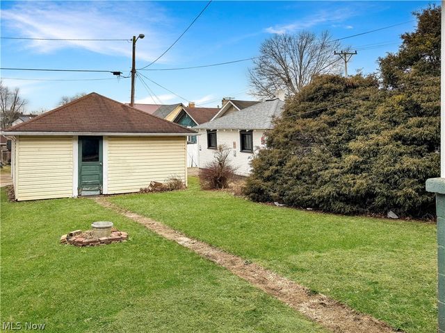 1652 Oregon Avenue, Steubenville, OH 43952