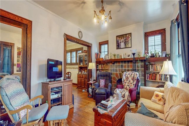 1652 Oregon Avenue, Steubenville, OH 43952