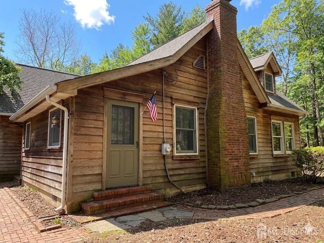 2 Park Place, East Brunswick, NJ 08850