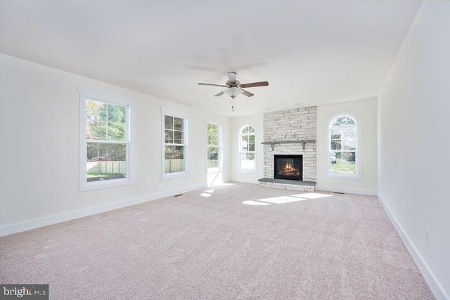 1985 GARRISONVILLE RD, Stafford, VA 22556