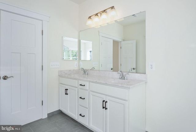 1985 GARRISONVILLE RD, Stafford, VA 22556