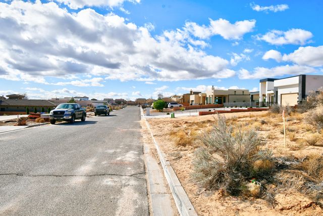 2307 14th Street SE, Rio Rancho, NM 87124