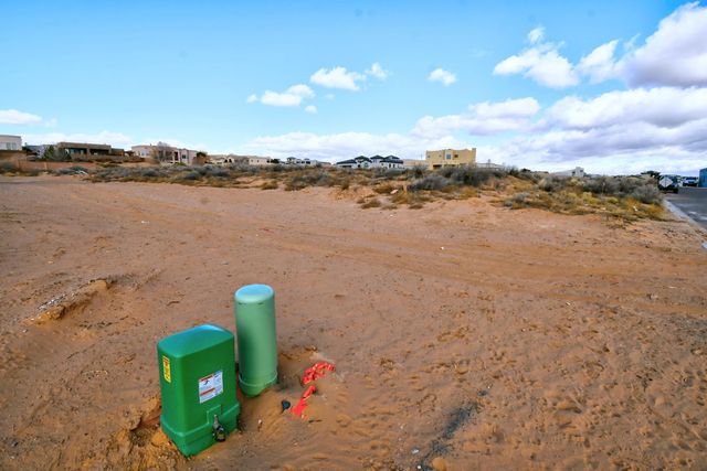 2307 14th Street SE, Rio Rancho, NM 87124