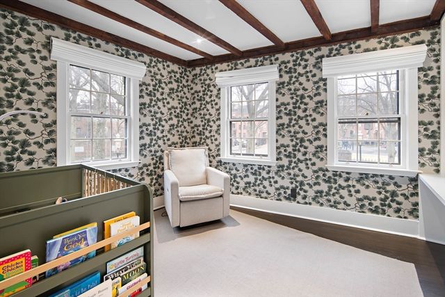 25 Harvard Sq, Boston, MA 02129