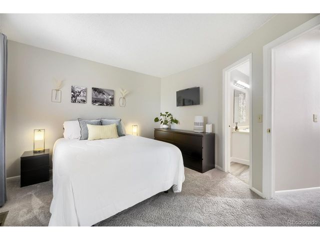12065 W Chenango Dr, Morrison, CO 80465