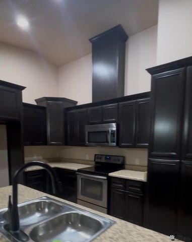 207 E 12 Pl, Somerton, AZ 85350