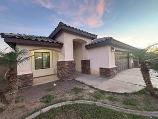 207 E 12 Pl, Somerton, AZ 85350