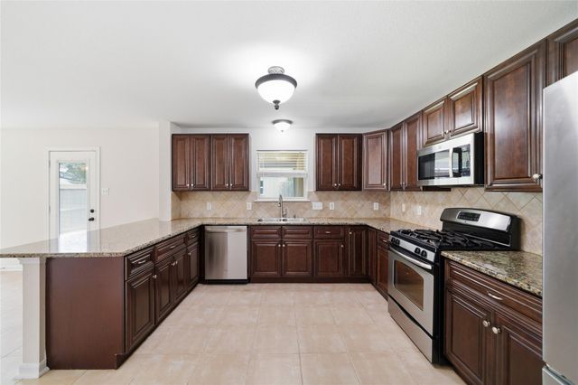6611 Green Pear Lane, Houston, TX 77049