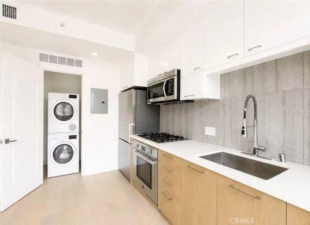 400 S Broadway 601, Los Angeles, CA 90013