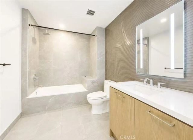 400 S Broadway 601, Los Angeles, CA 90013