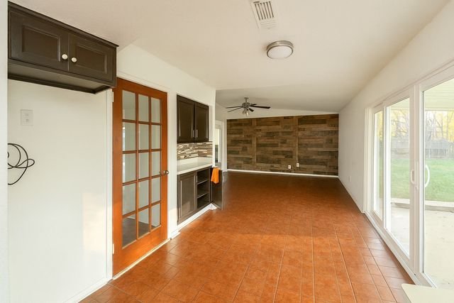 2421 Suffolk Lane, Lancaster, TX 75134