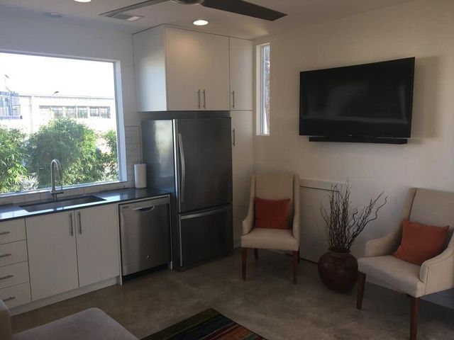 5517 Avenue G B, Austin, TX 78751