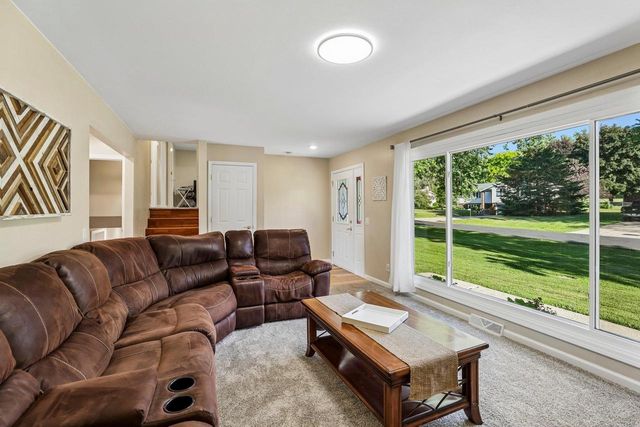 W7810 Star Court Road, Pardeeville, WI 53954