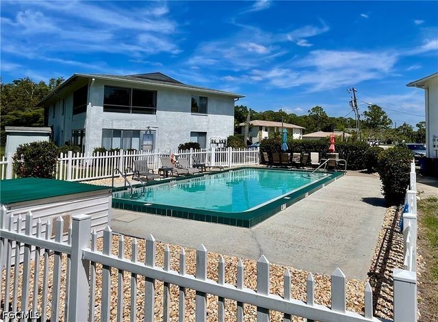 5775 Littlestone CT, North Fort Myers, FL 33903