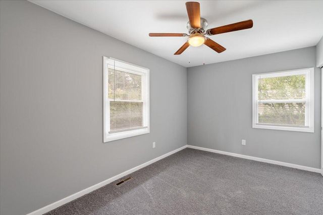 8207 W 127th Avenue, Cedar Lake, IN 46303