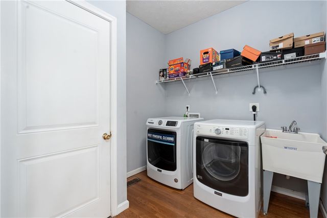 9448 Aspen Brook Court, Centerville, OH 45458