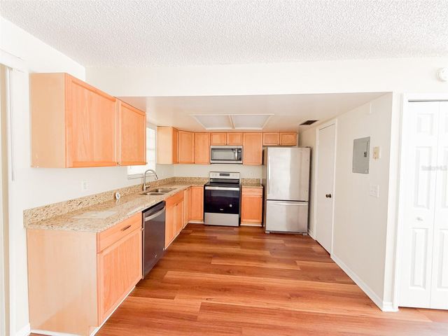 2017 KELLEY AVENUE, Kissimmee, FL 34744