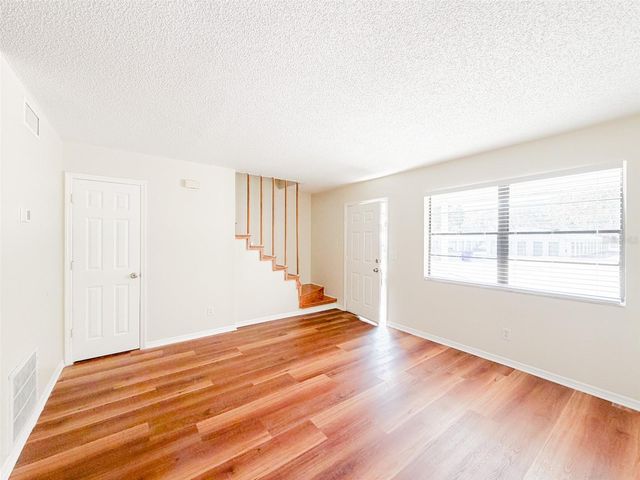 2017 KELLEY AVENUE, Kissimmee, FL 34744