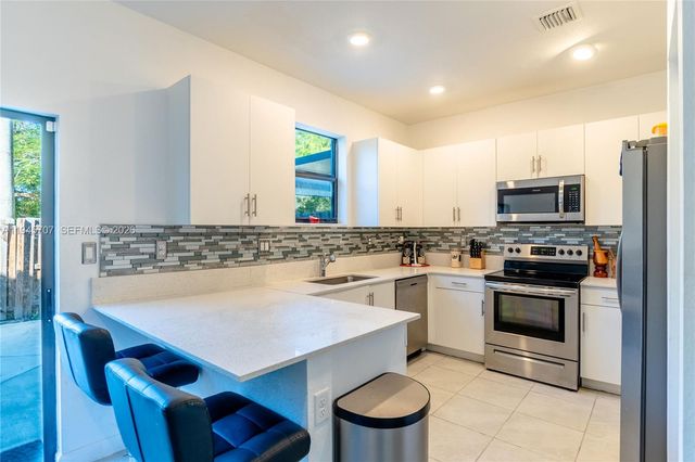 24534 SW 119th Pl, Homestead, FL 33032