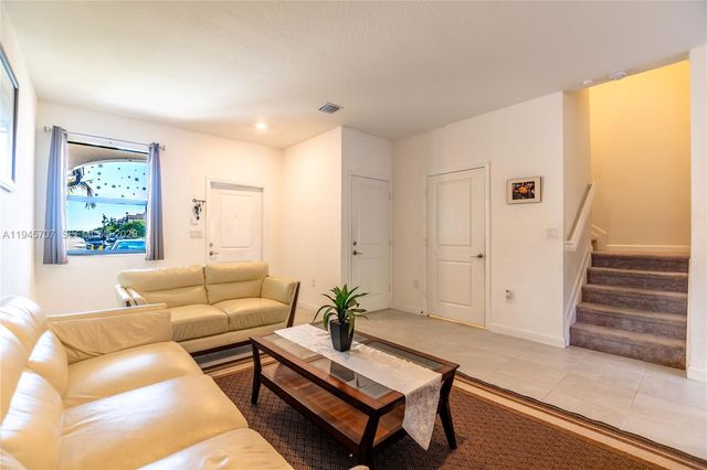 24534 SW 119th Pl, Homestead, FL 33032