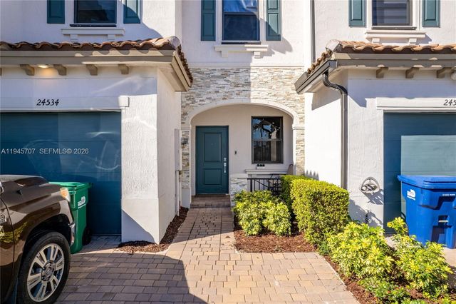 24534 SW 119th Pl, Homestead, FL 33032