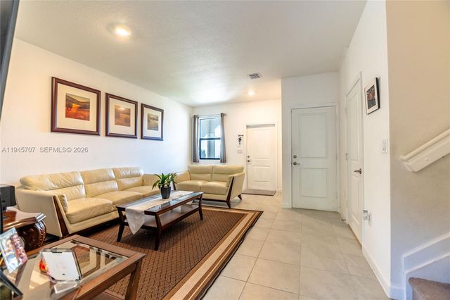 24534 SW 119th Pl, Homestead, FL 33032