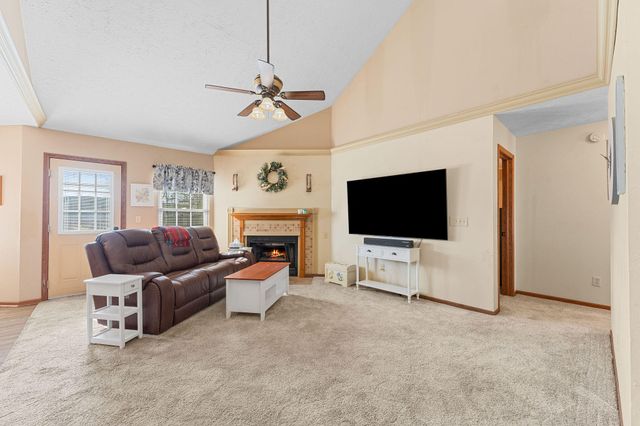 123 Primrose Lane, Branson, MO 65616