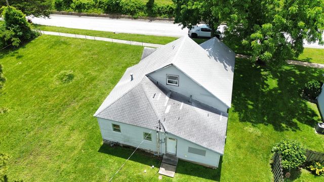 1121 East Thoman Street, Springfield, MO 65803