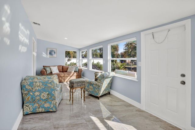 412 SW 11th Court, Fort Lauderdale, FL 33315