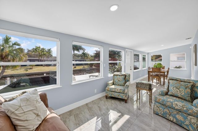 412 SW 11th Court, Fort Lauderdale, FL 33315