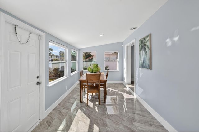 412 SW 11th Court, Fort Lauderdale, FL 33315