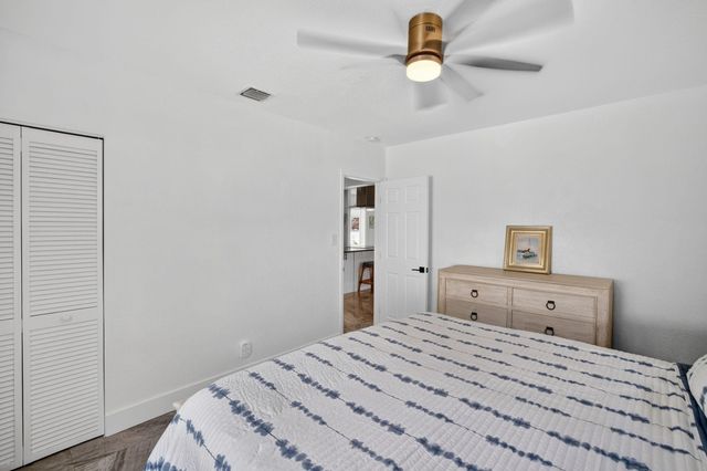 412 SW 11th Court, Fort Lauderdale, FL 33315