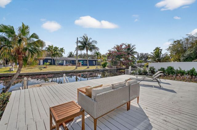 412 SW 11th Court, Fort Lauderdale, FL 33315