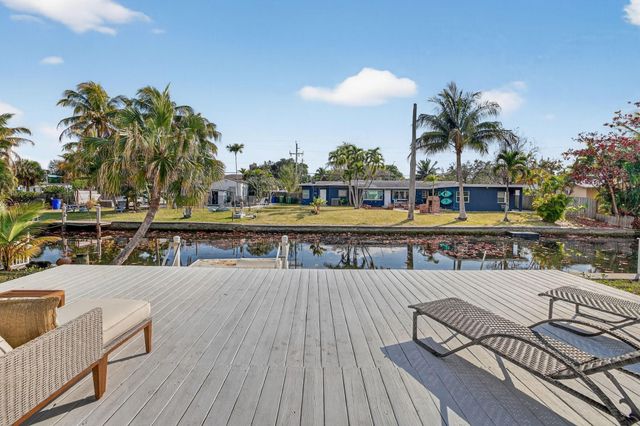 412 SW 11th Court, Fort Lauderdale, FL 33315