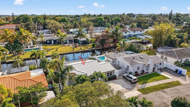 412 SW 11th Court, Fort Lauderdale, FL 33315