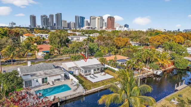 412 SW 11th Court, Fort Lauderdale, FL 33315