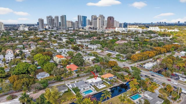 412 SW 11th Court, Fort Lauderdale, FL 33315