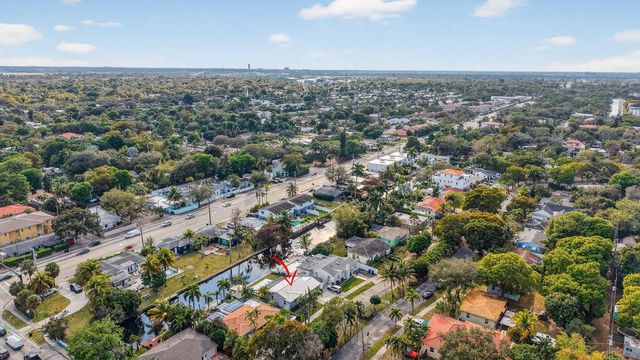 412 SW 11th Court, Fort Lauderdale, FL 33315